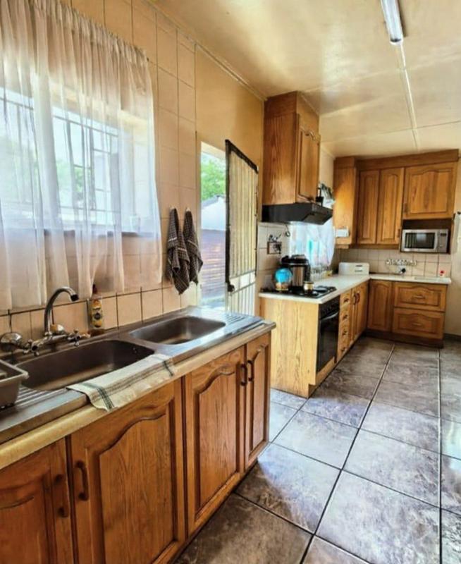 3 Bedroom Property for Sale in Sasolburg Free State